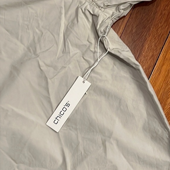⭐️ New Chico’s Poplin Drop Shoulder Top Size 4 XXL - Picture 3 of 10